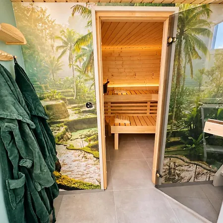 Wellness At Sea 아파트